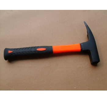 Roofing hammer with fiberglass handle